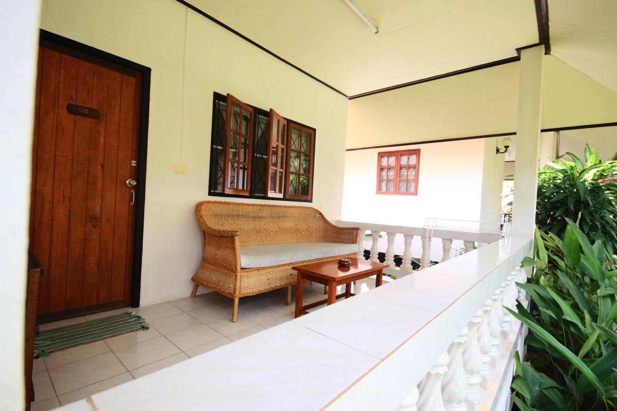 Fullmoon House Samui Hotel Lamai Beach  Exterior foto